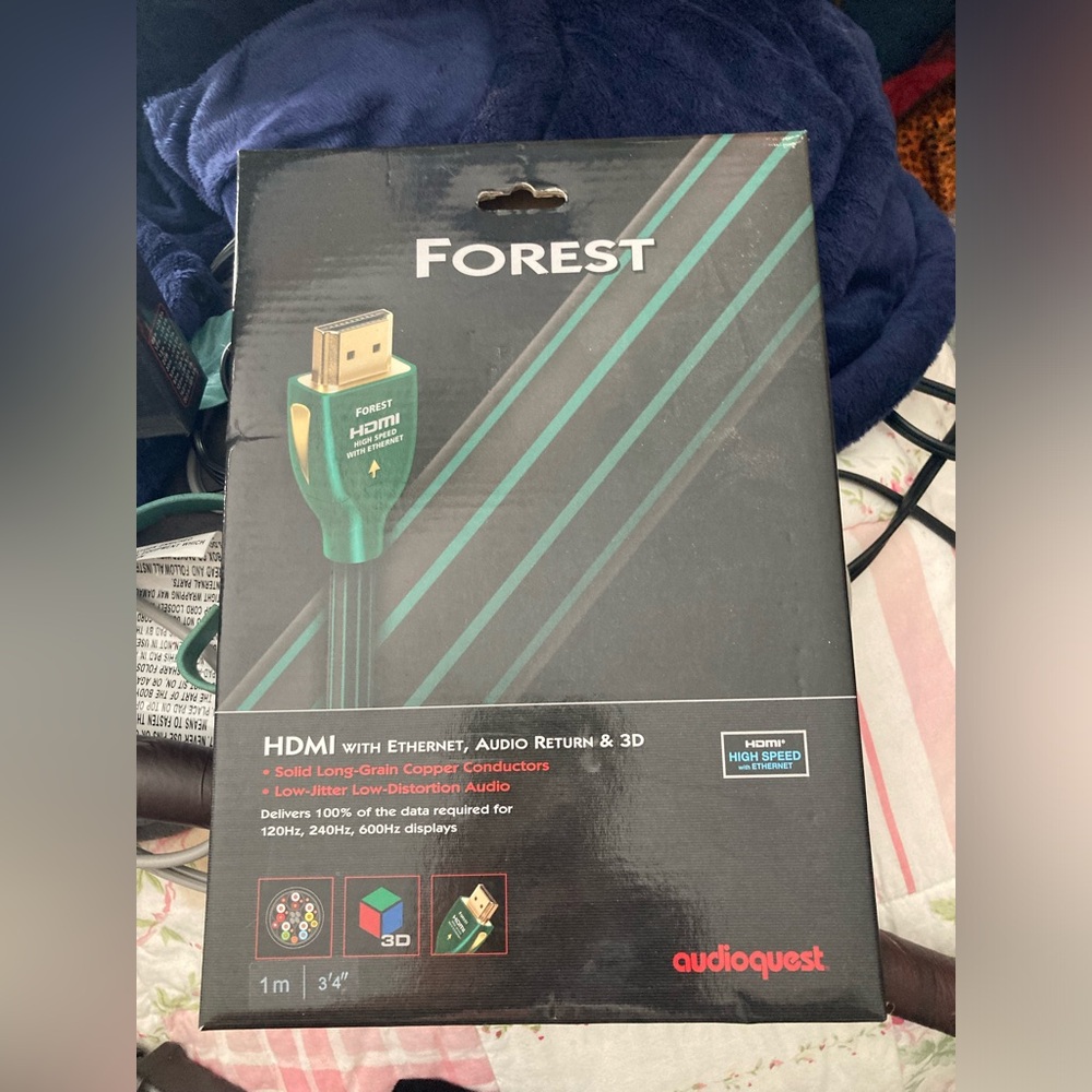 NWT Audioquest Forest HDMI with ethernet, audio return and 3D new in box…